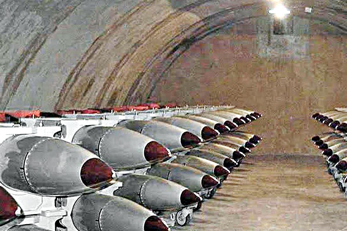 미국의 전술 핵무기들 Ploughshares Fund.jpg