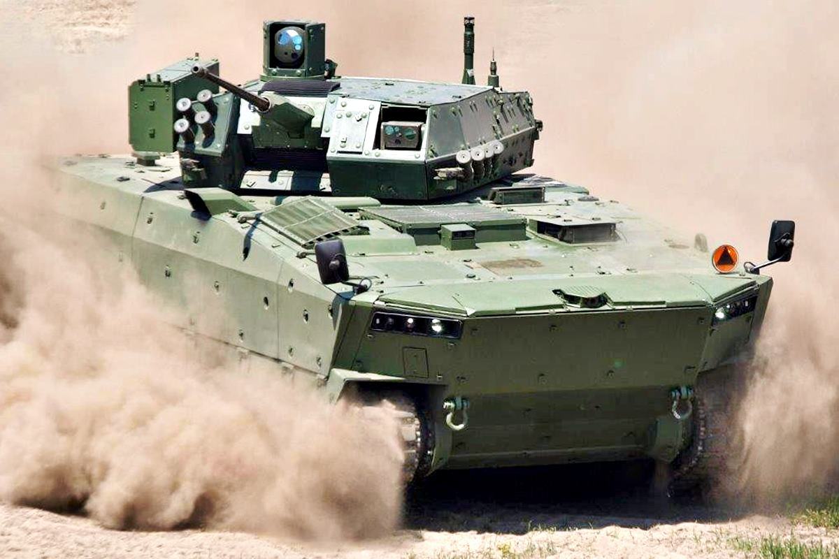 보르숙 장갑차 Defence24.jpg