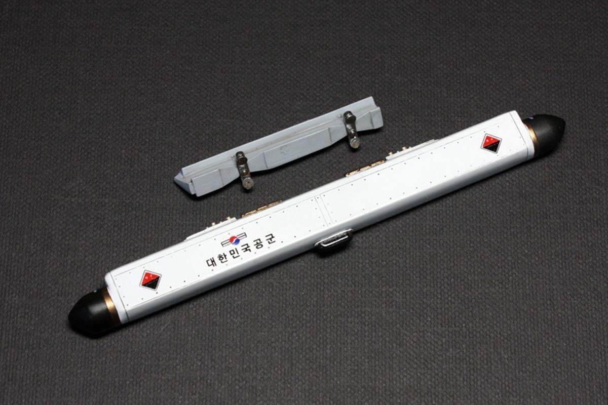 전자전용 재머 미사일ALQ-200K.jpg