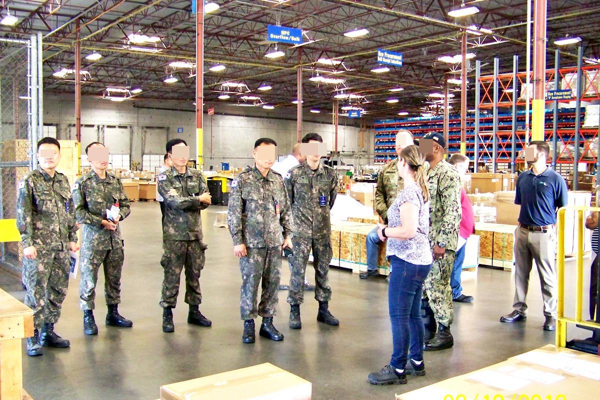 국군과 미군의 보급체계 Defense Logistics Agency.jpg