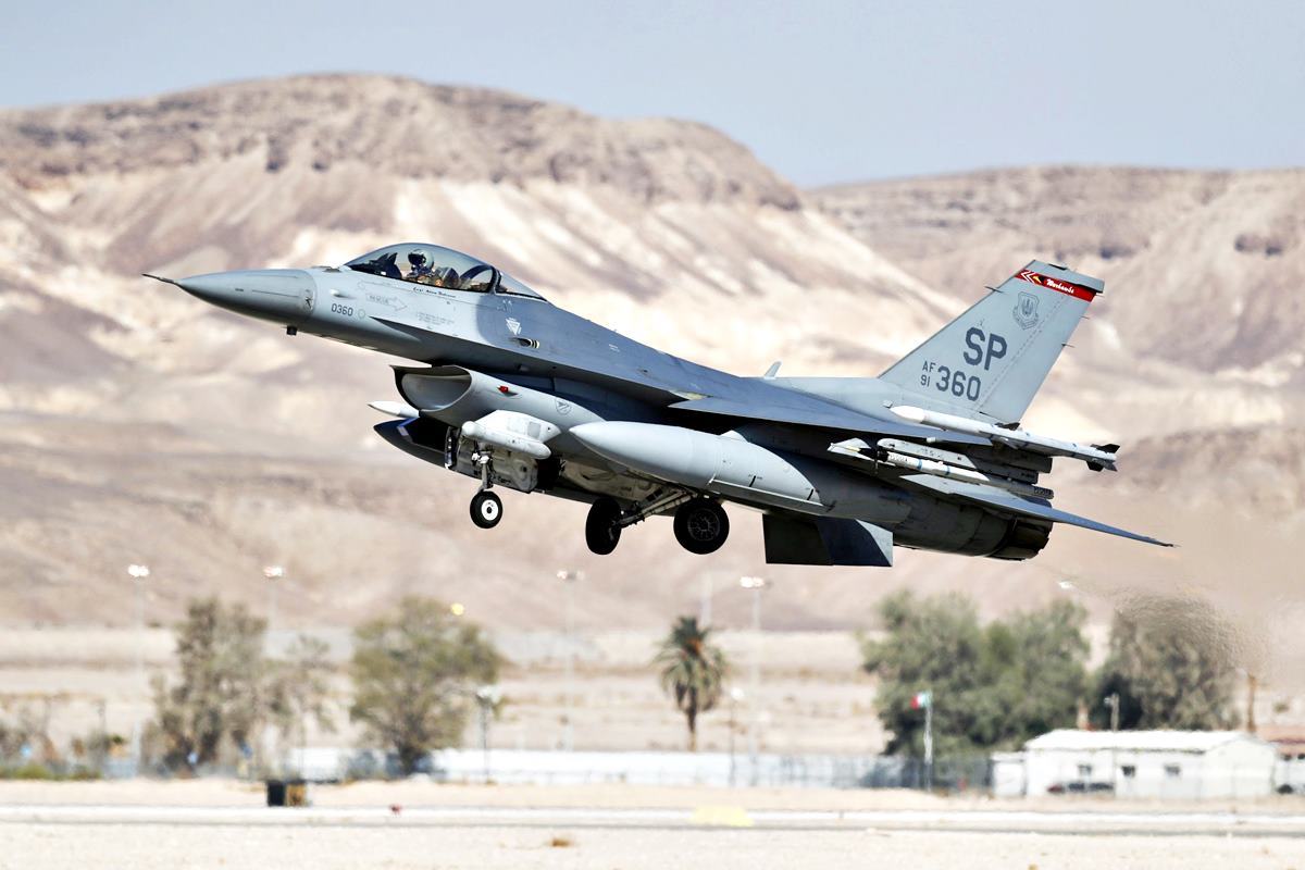 튀르키예 공군 F-16 Daily Sabah.jpg