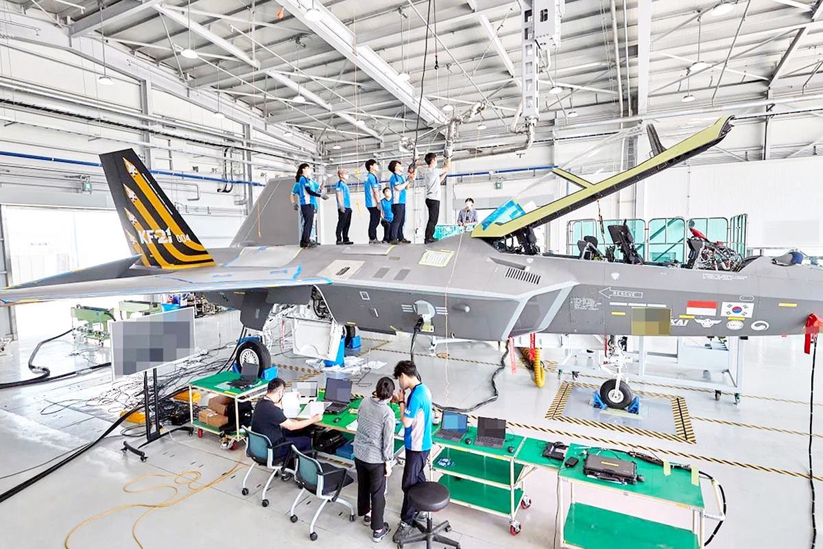 필리핀 KF-21 구입 소망.jpg