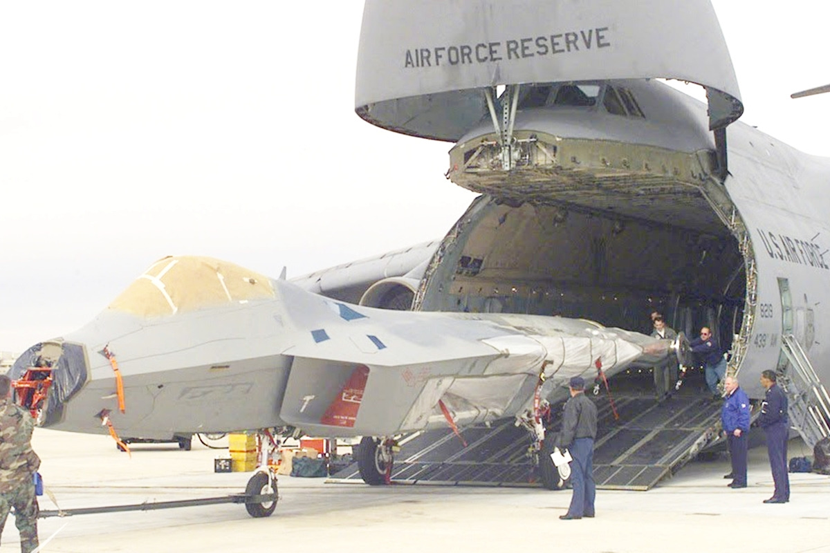 F-22.jpg