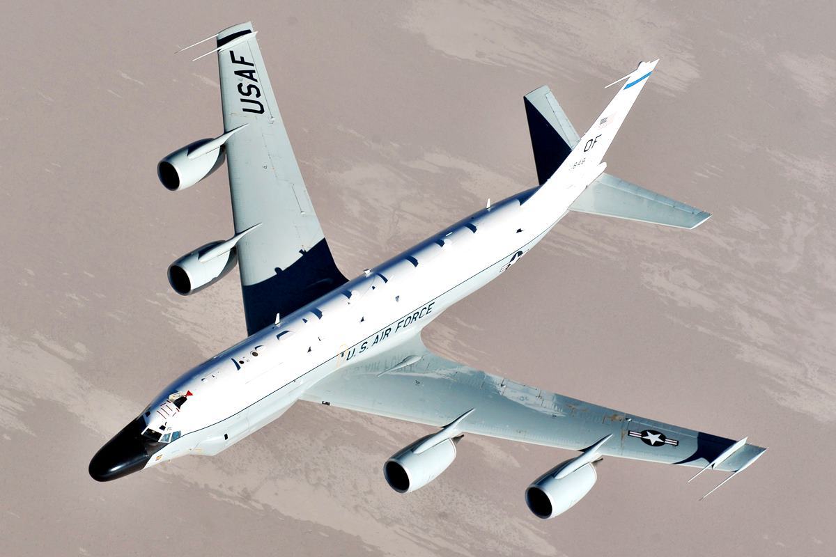 보잉 RC-135W 리벳 조인트 위키백과.jpg