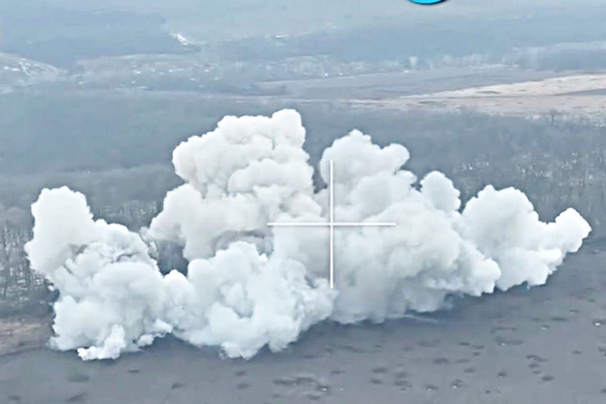 부라티노 공격으로 초토화된 일대 RVvoenkory.jpg