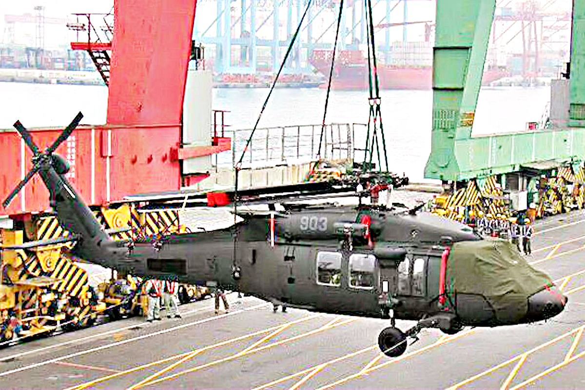 이송 중인 Z-20 Asian Military Review.jpg