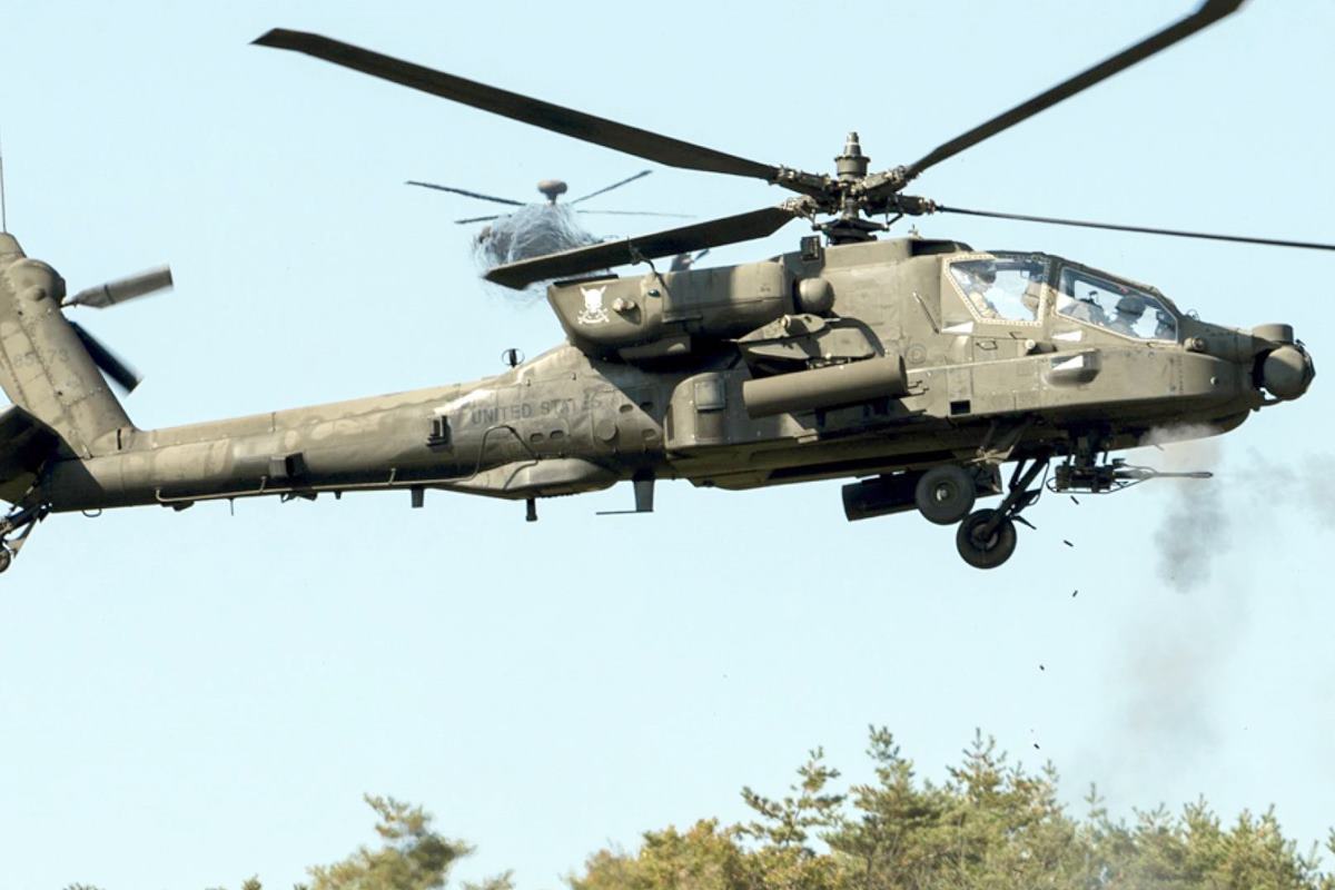 국군의 AH-64 공격 헬기 사진 출처 = 'Aviation International News'.jpg