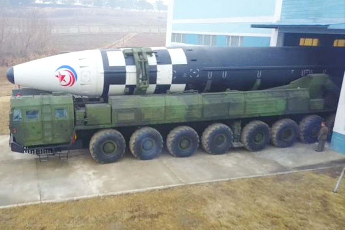 북한 미사일.jpg