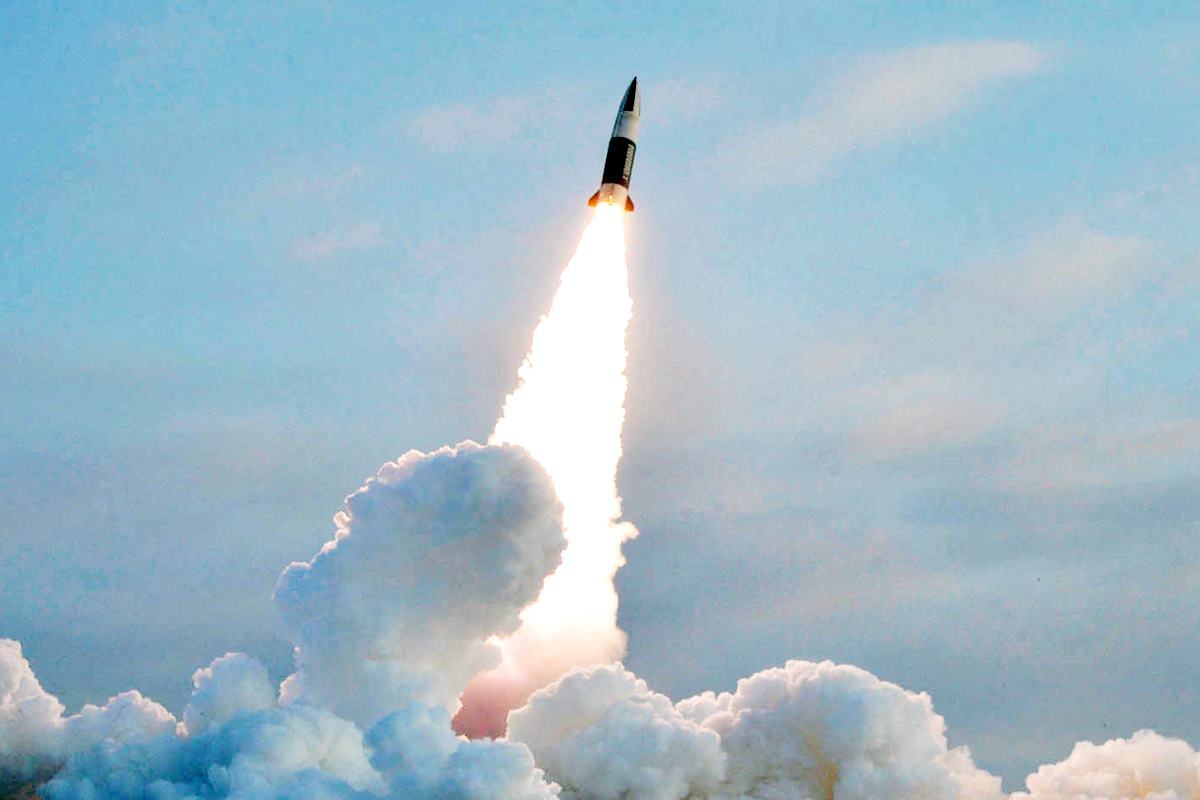 일본 상공을 통과한 북한 미사일 연합뉴스TV.jpg