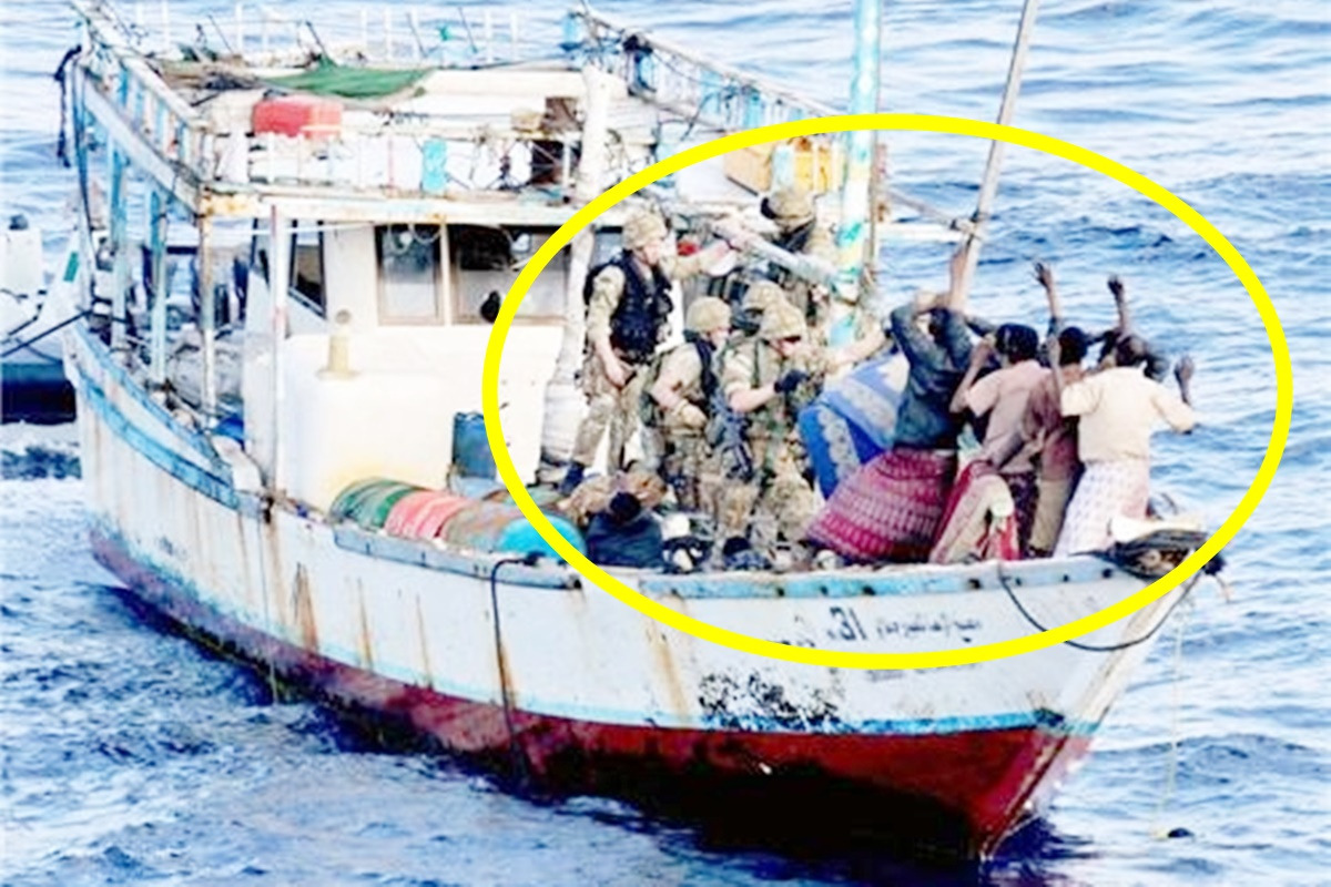 소말리아 해적.jpg