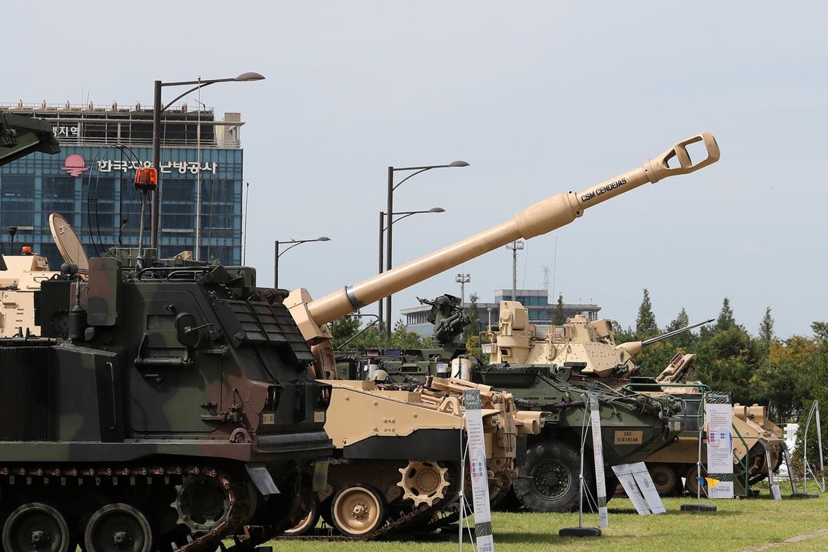 육군 화력시범 장비들.jpg
