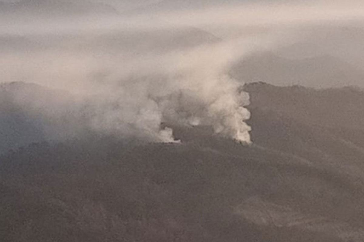 전투기 추락으로 발생한 화재 SBS 뉴스.jpg