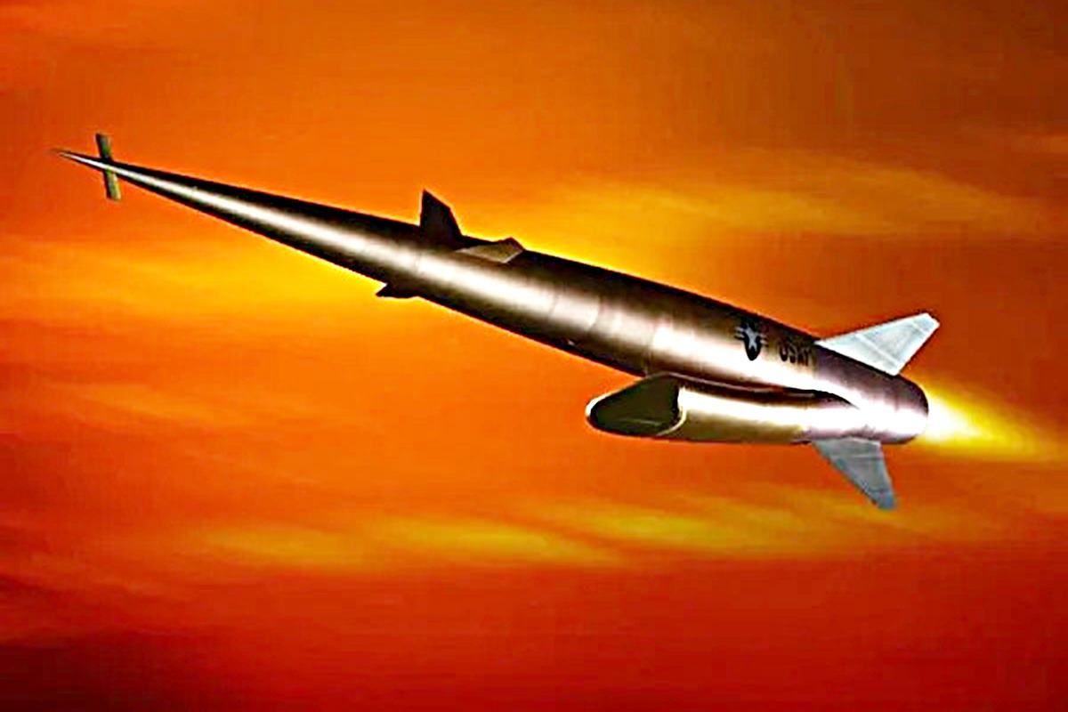 당시 제작되었던 플루토의 예상도.jpg