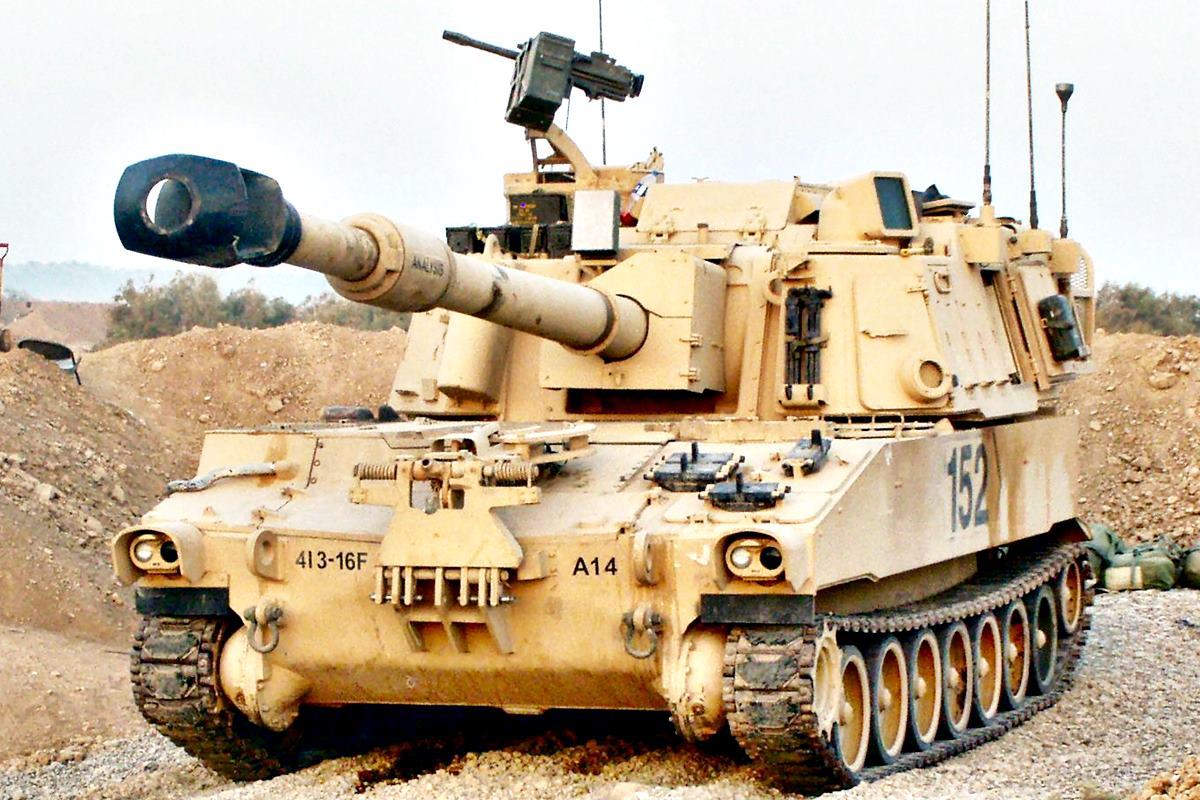 M-109 팔라딘 자주포 유용원의 군사세계.jpg