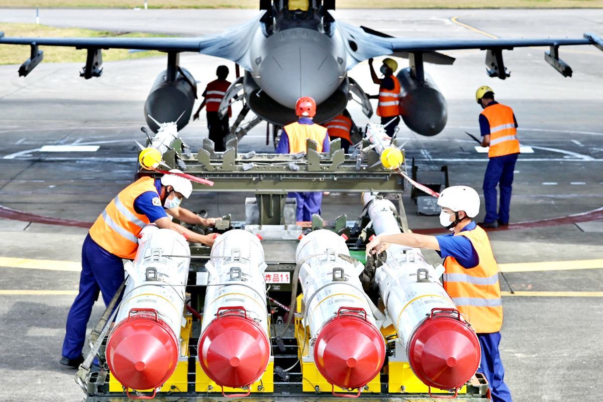 타이완의 군사 훈련 Al Jazeera.jpg