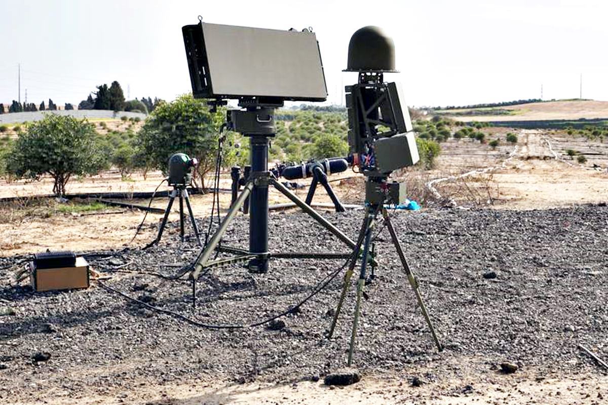 이스라엘의 안티 드론 시스템 Defence News.jpg