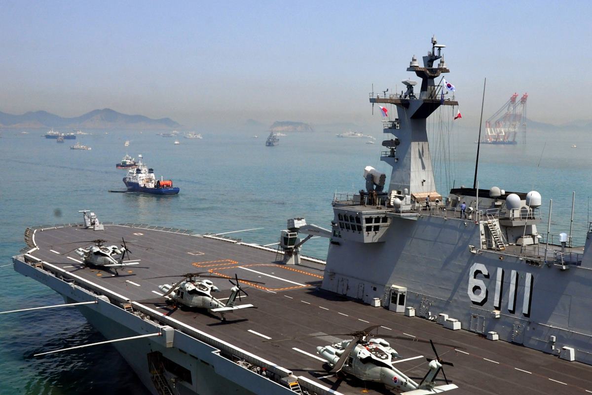 독도급 대형수송함.jpg