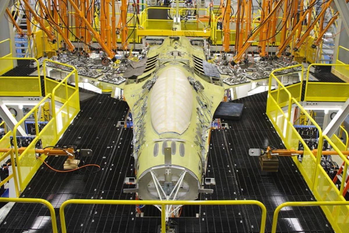 쿠데타 막은 F-16.jpg