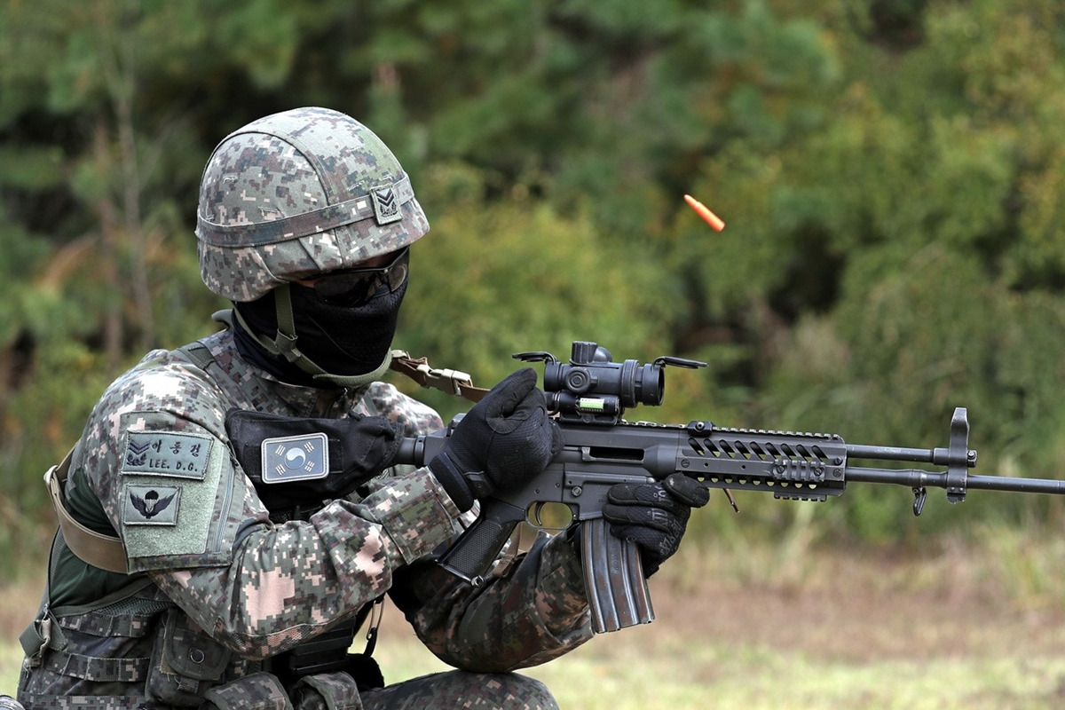 6_전투사격_국방일보.jpg