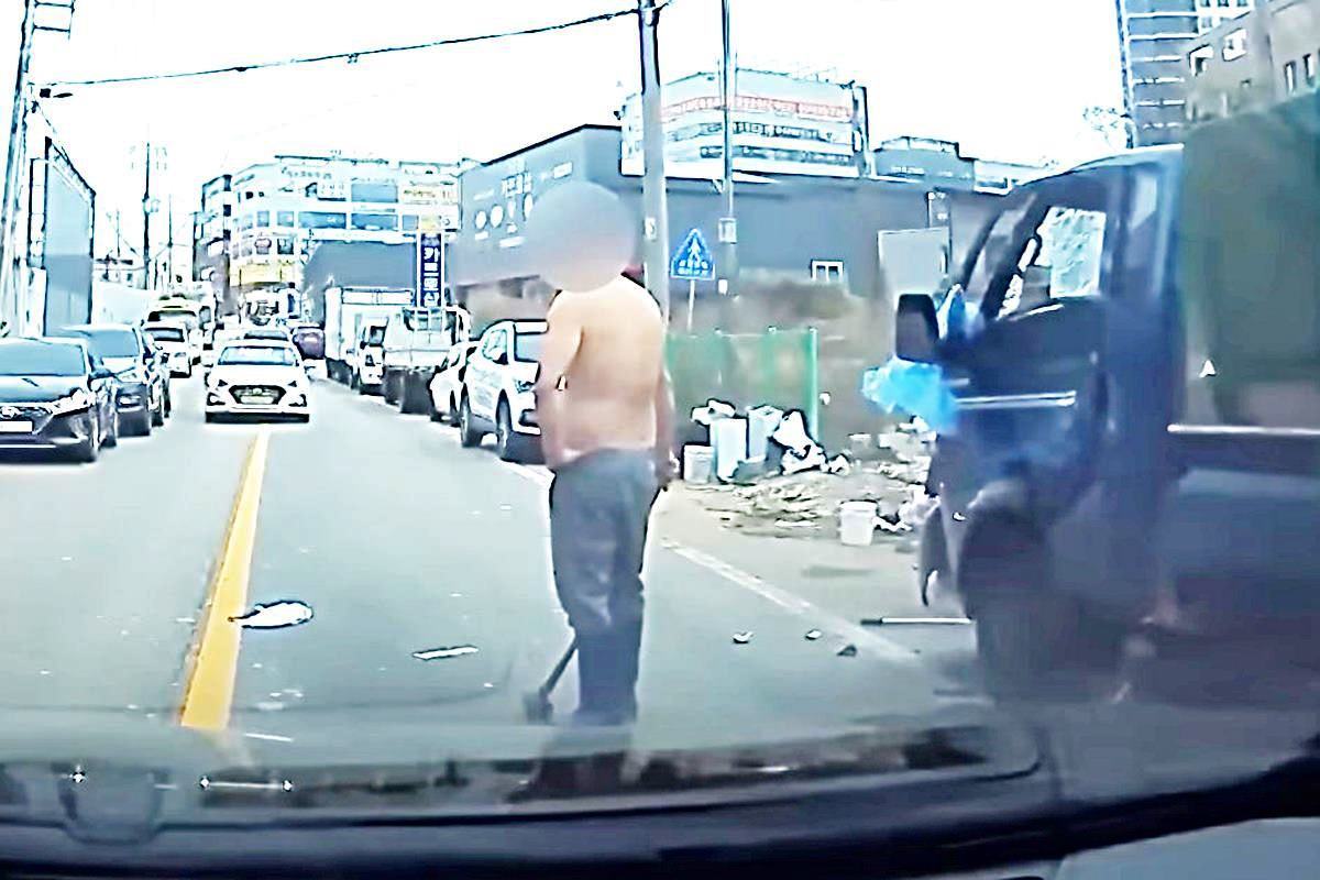 사진 출처 = 유튜브 채널 '한문철TV'.jpg