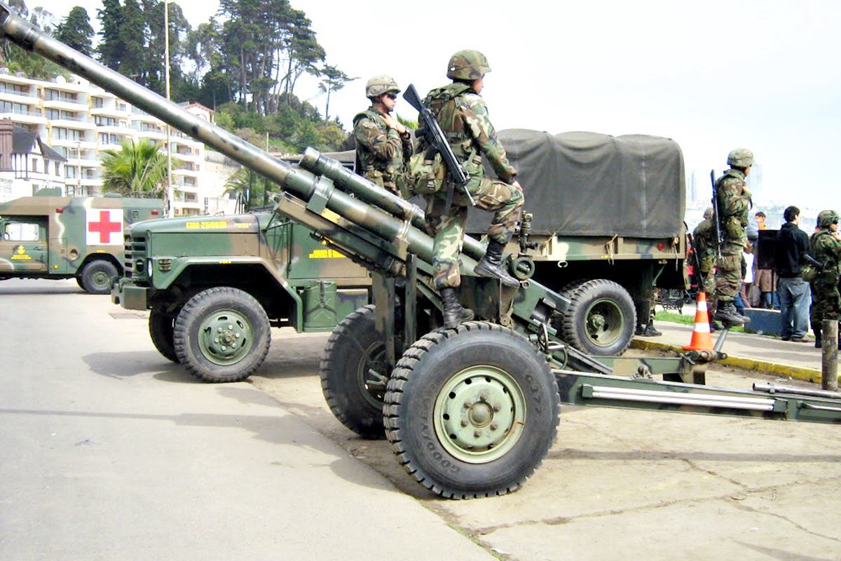 국군 105mm 곡사포.jpg