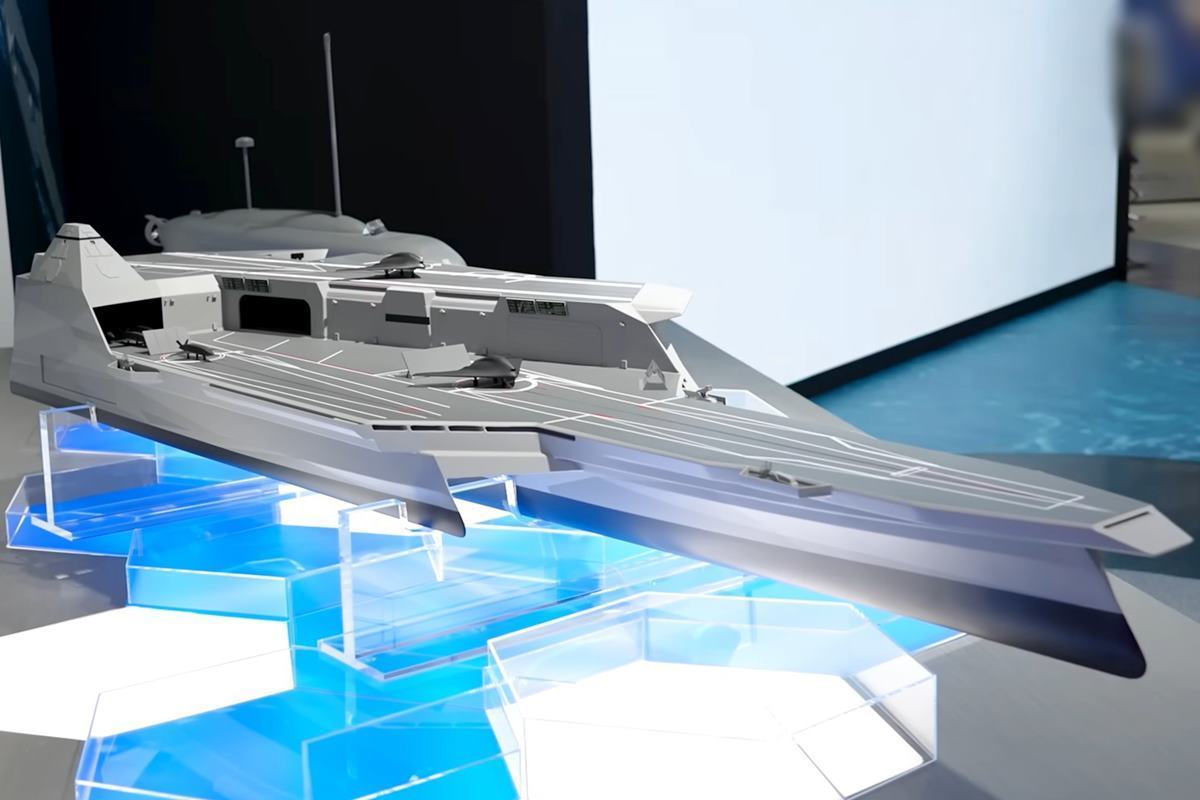 한화가 개발 중인 무인전력지휘통제함 사진 출처 = 'Naval News'.jpg