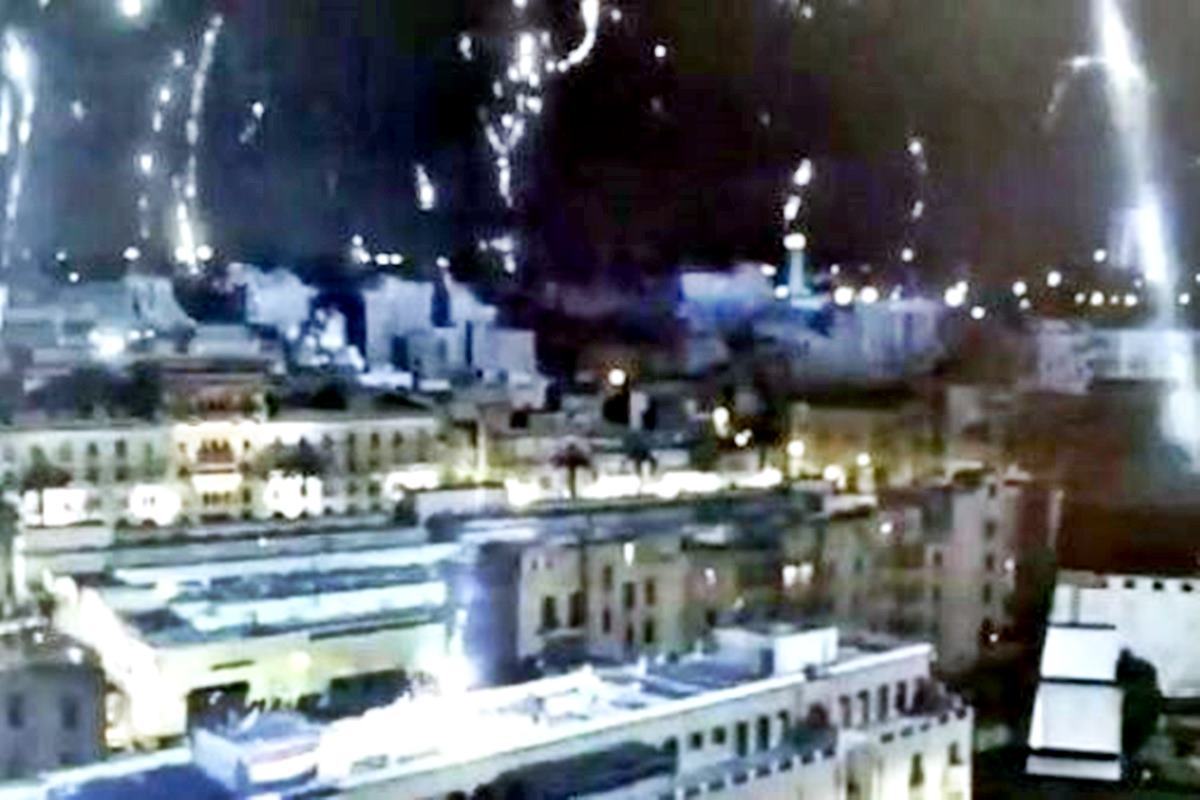 걸프전 사막의 폭풍 작전 당시 이루어진 바그다드 공습.jpg