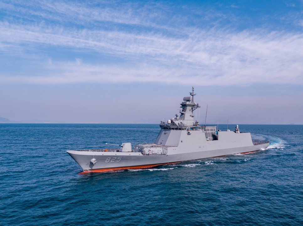 대구급 호위함 방위산업전략포럼.jpg