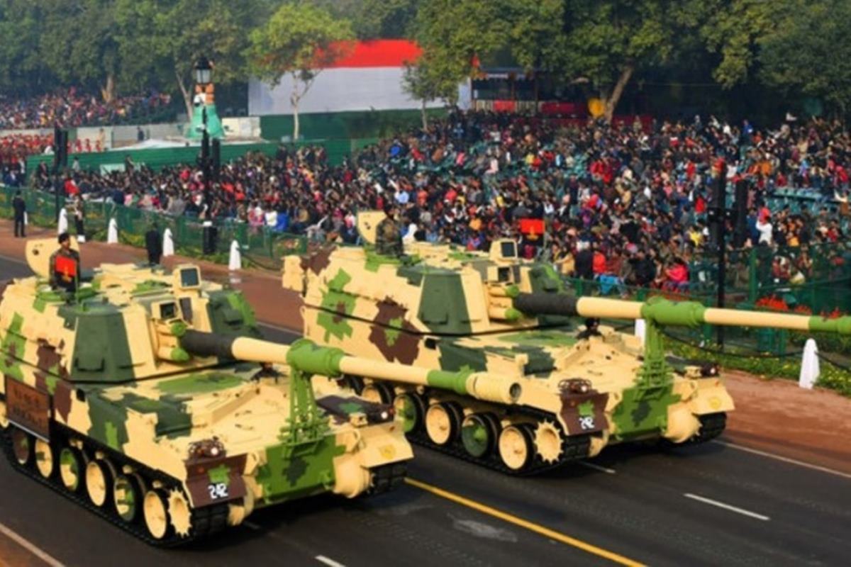 인도에서 사열 중인 k-9.jpg