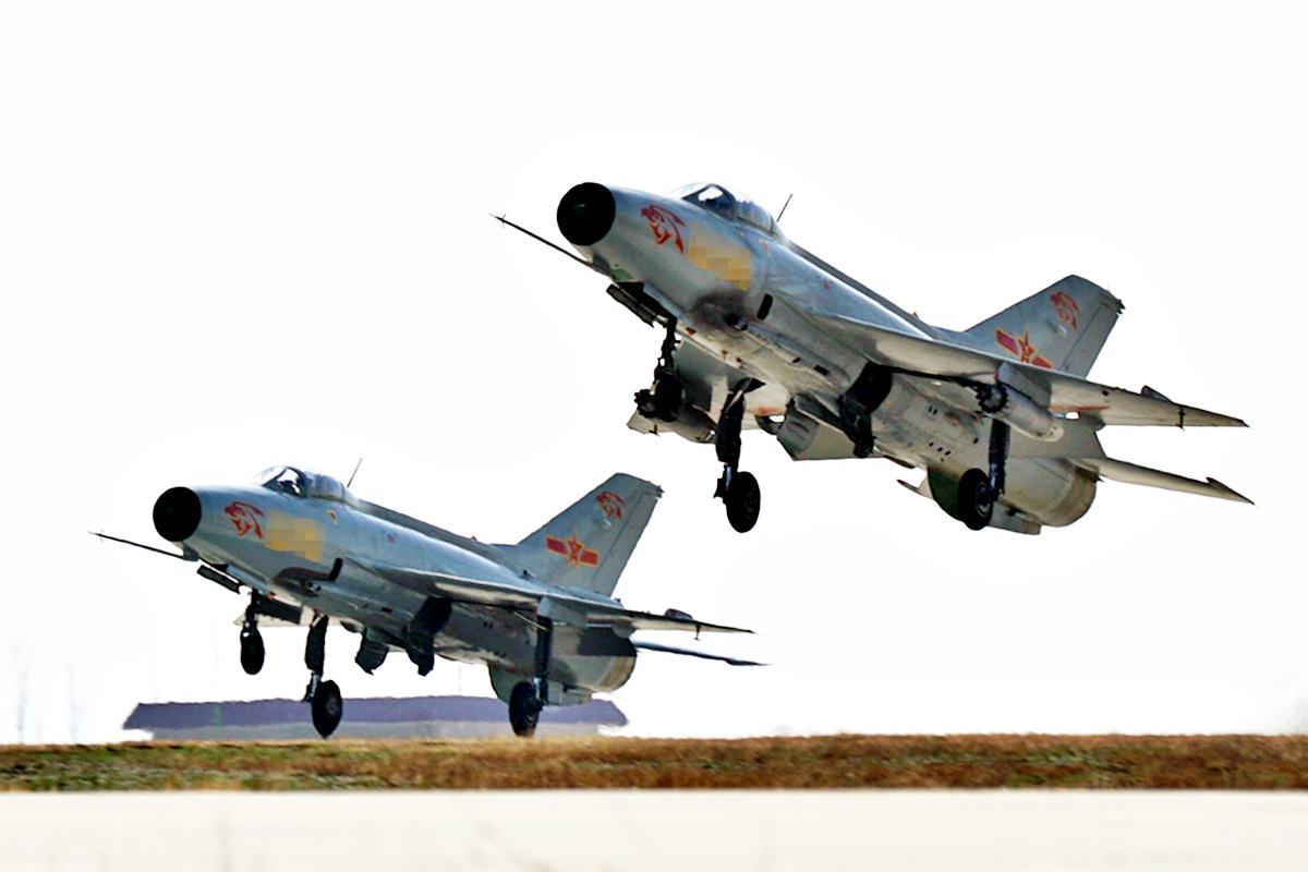 J-7 Global Times.jpg