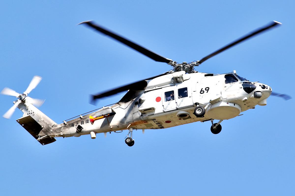 일본 SH-60K JetPhotos.jpg