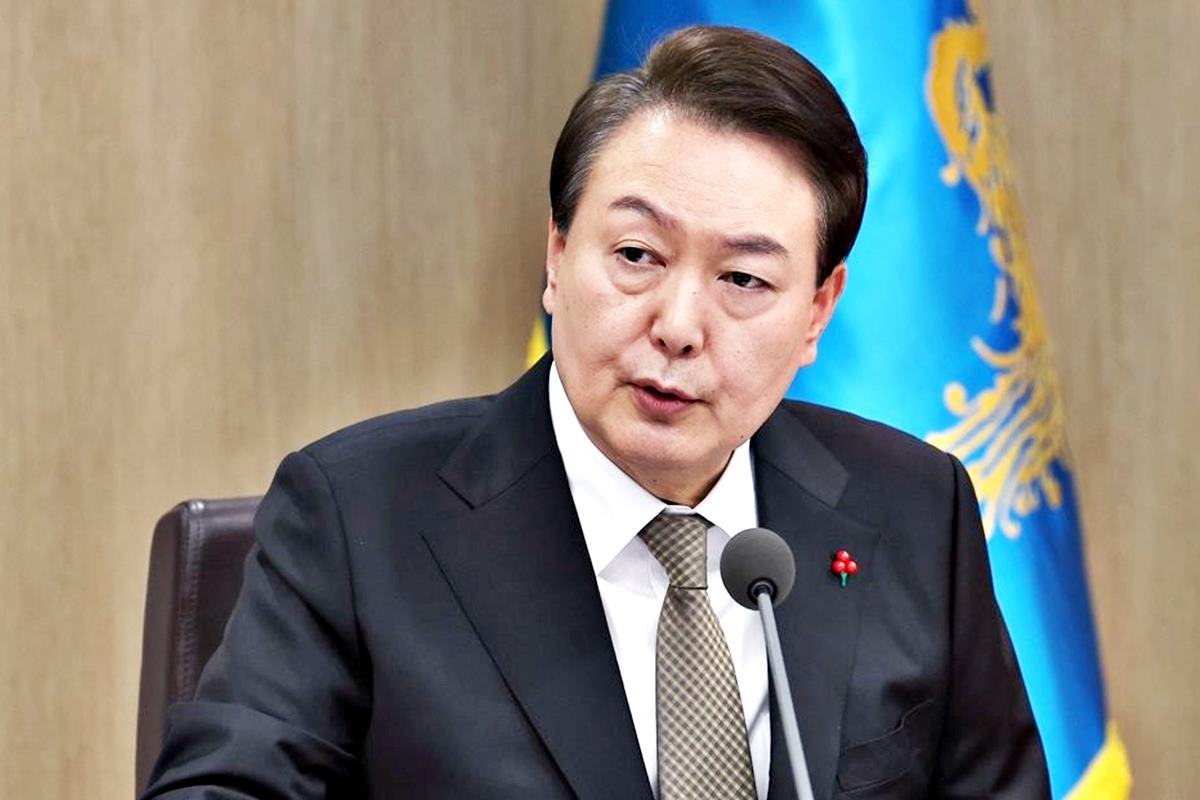 군을 질책하는 윤석열 대통령 한국경제.jpg