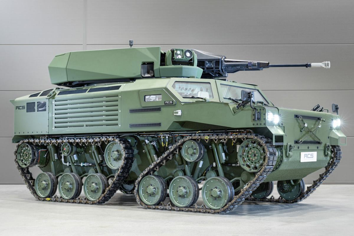 독일 공수장갑차 LuWa.jpg