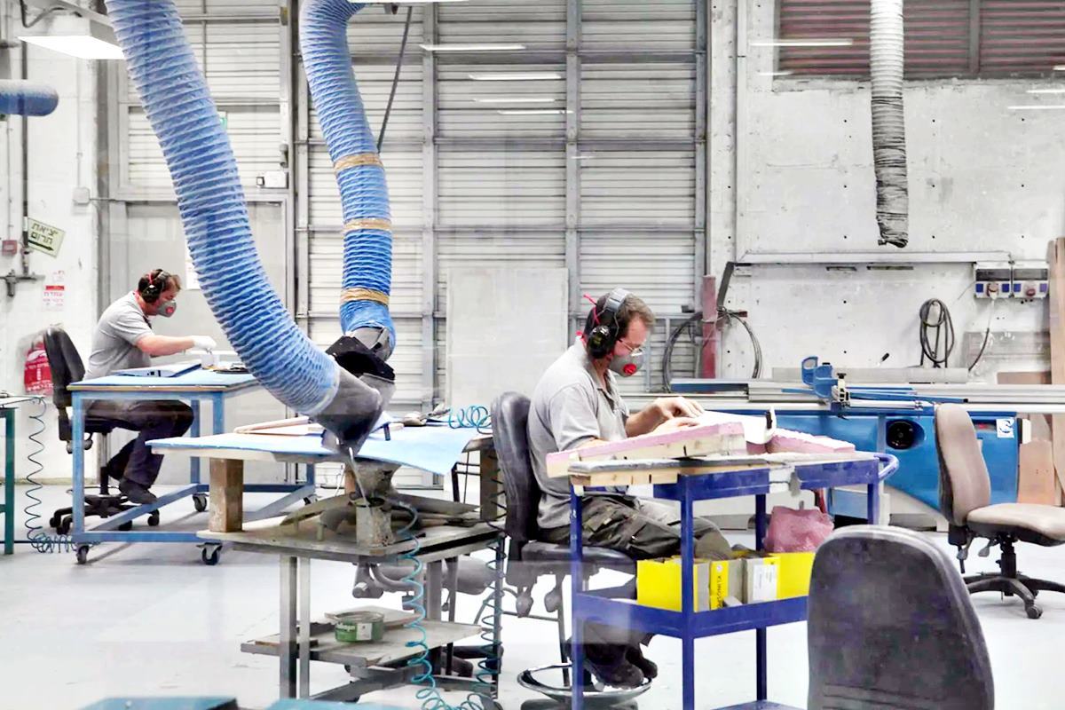 이스라엘 방산업체의 드론 제조 시설 Time.jpg