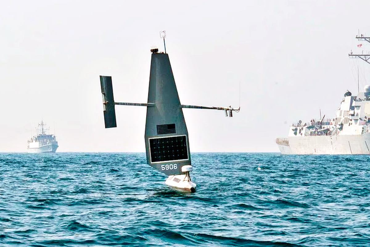 미해군의 무인선 실험 AP통신.jpg