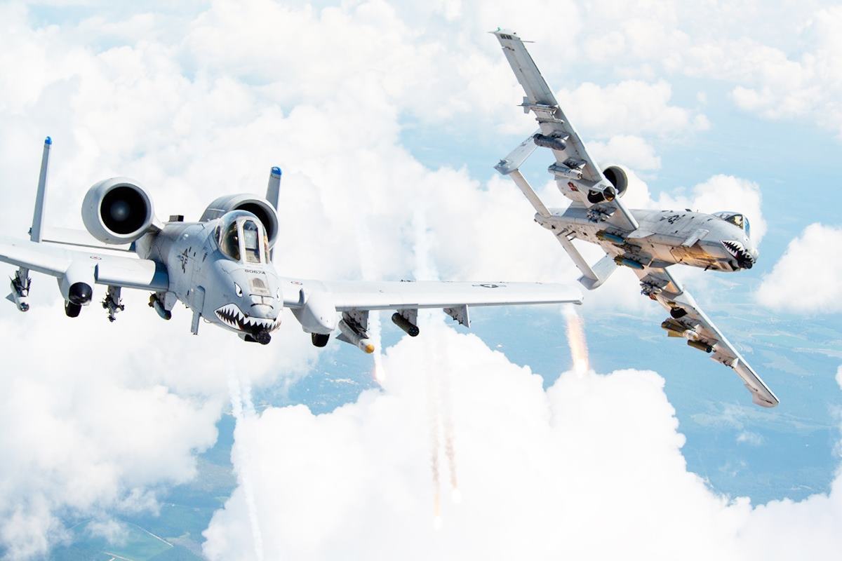 미 공군의 A-10 전투기.jpg