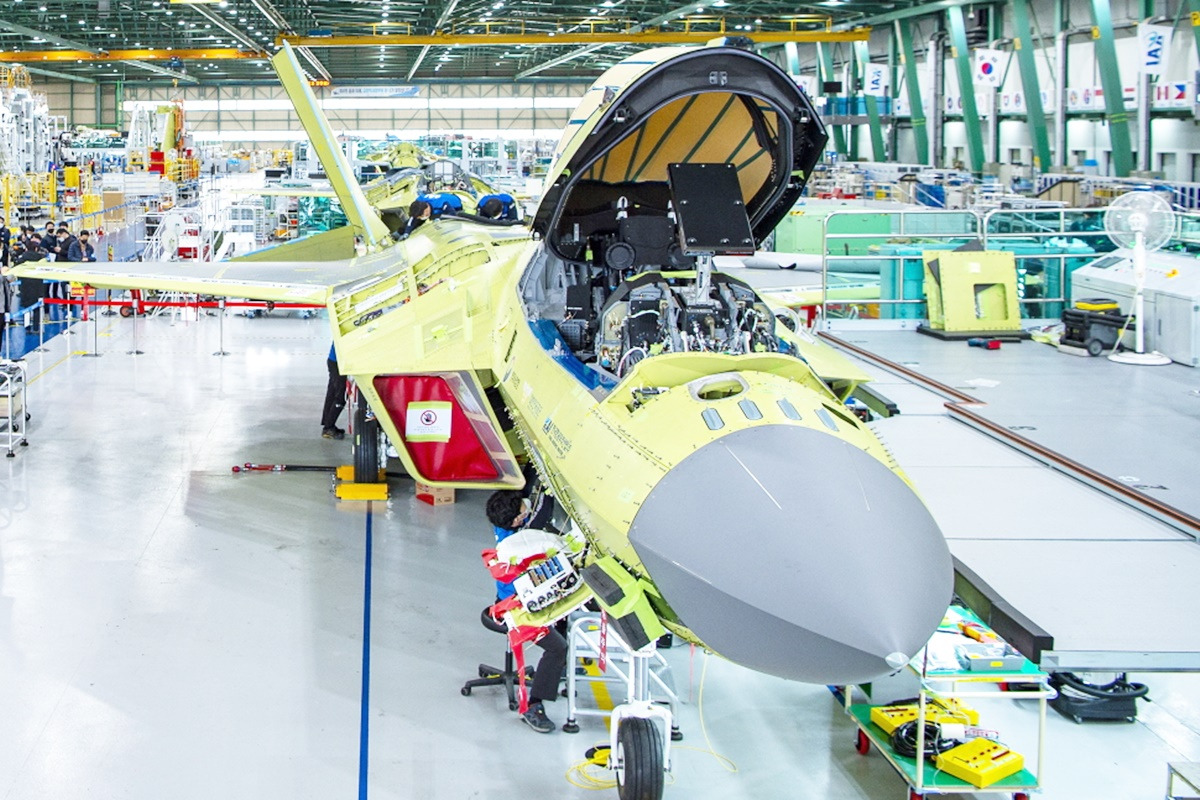 KF-21 인도네시아 배제.jpg