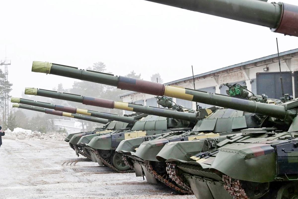 우크라이나에 보내진 폴란드 탱크 The Wall Street Journal.jpg