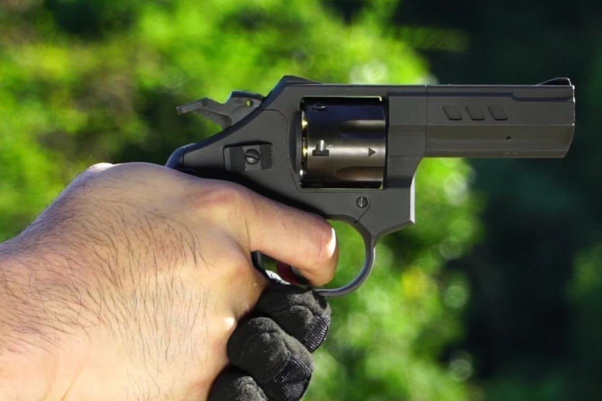 차기 경찰용 스마트 리볼버.jpg