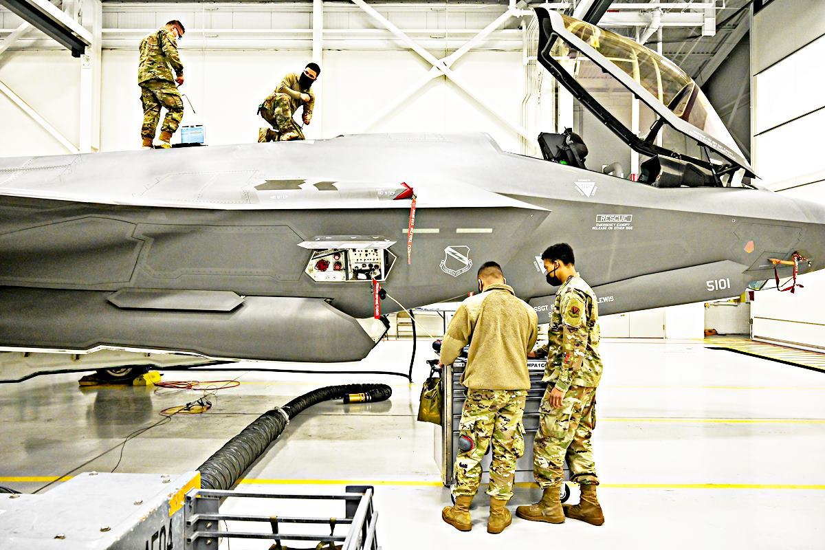 썸네일 Media Defense 2.jpg