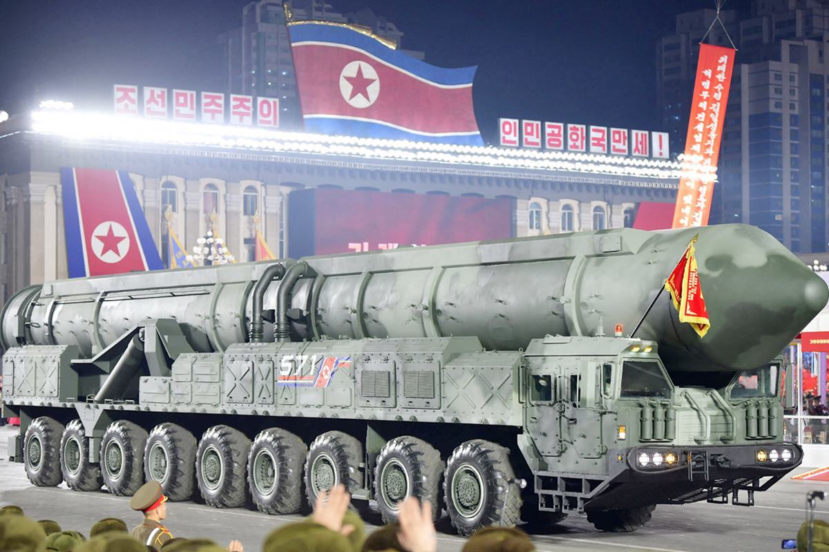 북한의 탄도 미사일 사진 출처 = '로이터 통신'.jpg