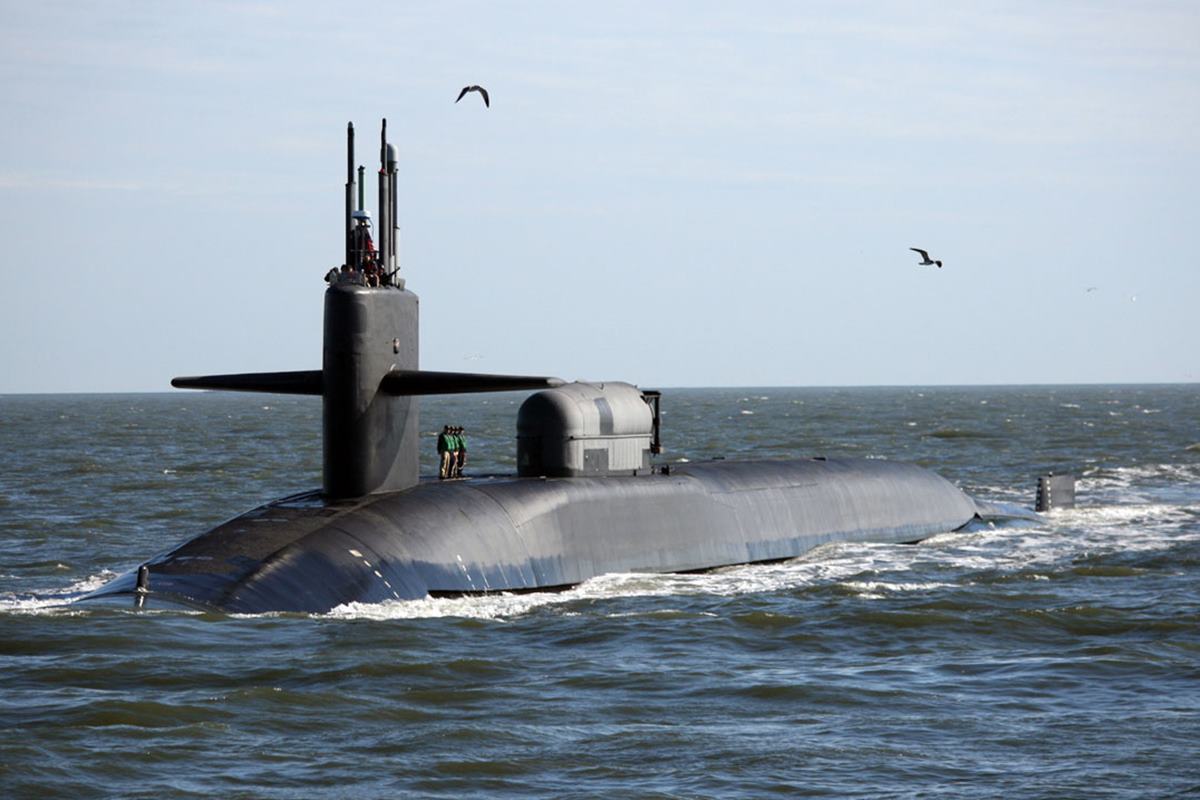오하이오급 탄도 미사일 원자력 잠수함 사진 출처 = 'Militarycom'.jpg
