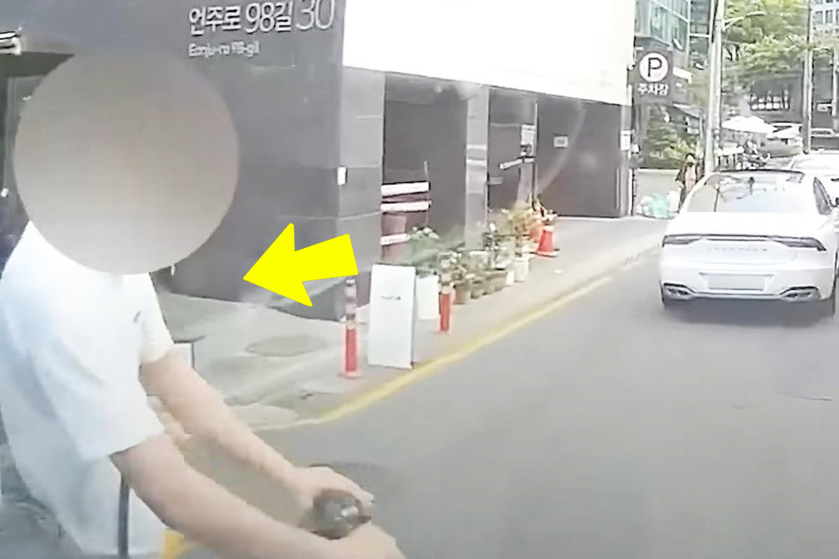 사진 출처 = Youtube '한문철TV'.jpg