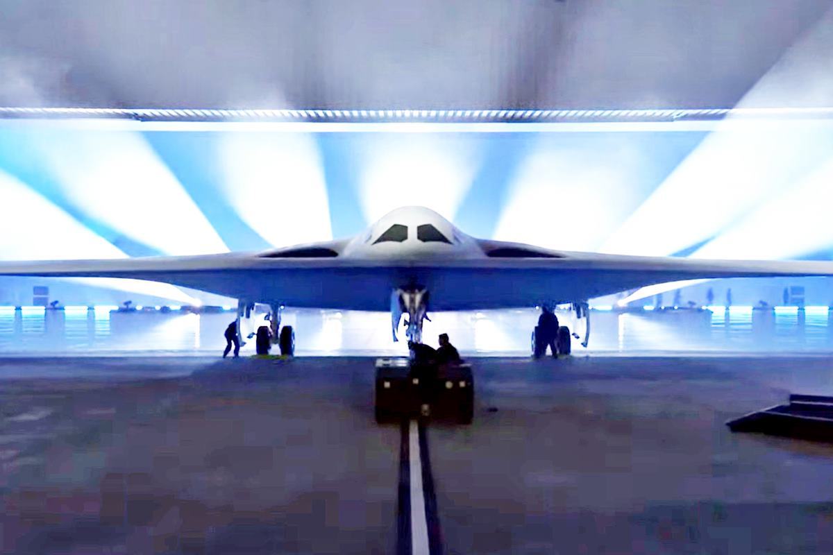 B-21 레이더 폭격기 Breaking Defense.jpg