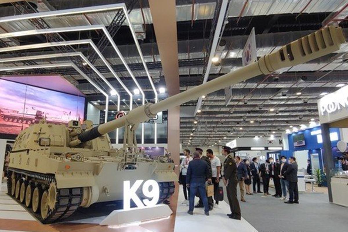 뉴스1 국방부공동취재단 이집트 방산전시회에 전시된 K9 자주포.jpg