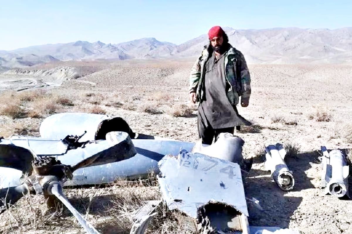 중동에서 추락한 MQ-1 드론.jpg