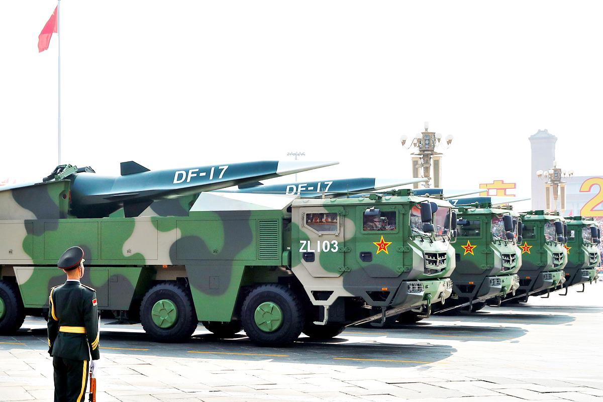 중국의 극초음속미사일 DF-17 로이터 통신.jpg