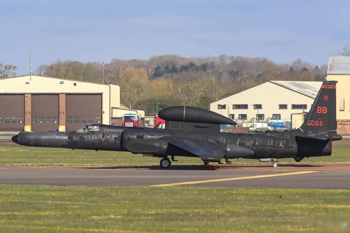 U-2 드래곤 레이디.jpg