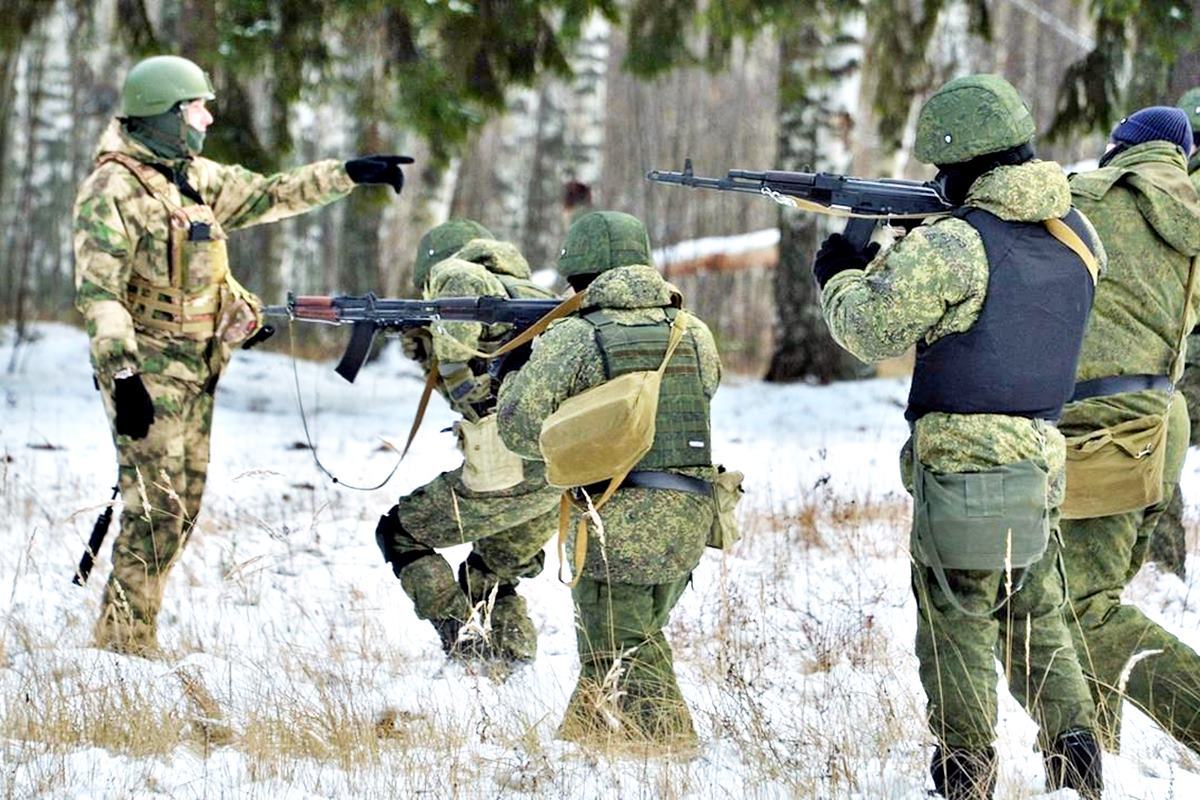 우크라이나에 배치된 러시아군 폴란드 포스트.jpg