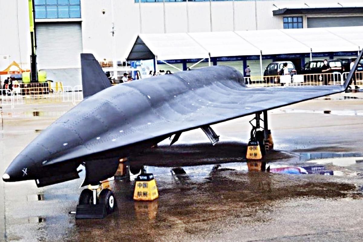 중국에서 개발 중인 극초음속 드론 Military Watch Magazine.jpg